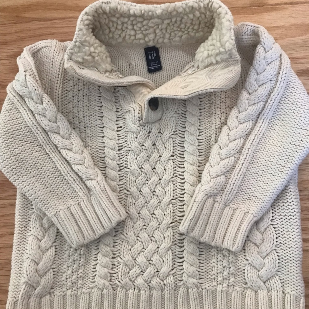 Baby gap cable knit sweater